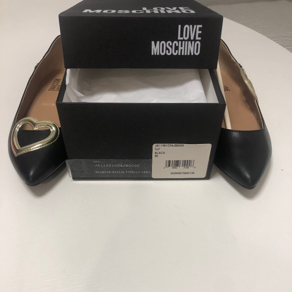 Love Moschino Pointed Toe Flat